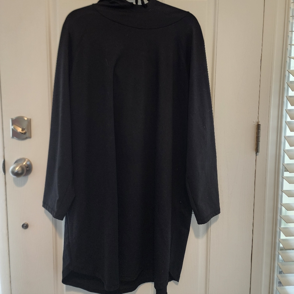 Hooded Black Long Sleeve Tunic